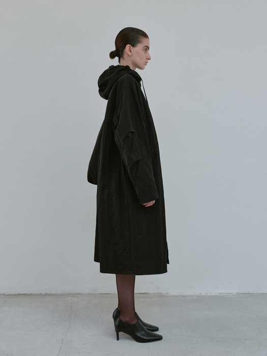 reversible hooded coat (black)