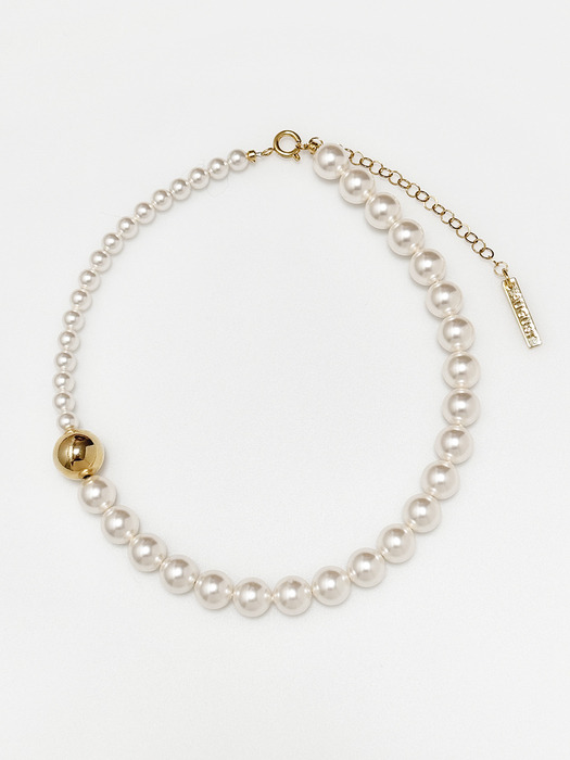 Harmony Pearl Necklace / Gold