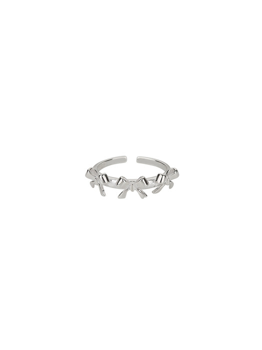 silver triple ribbon-ring