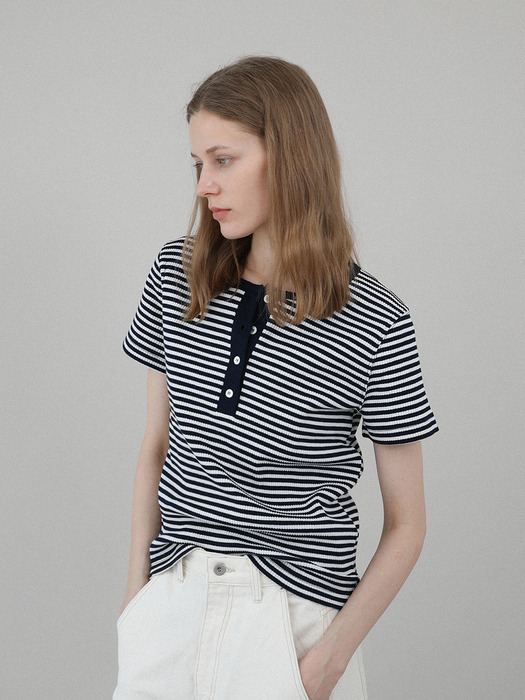 Ribbed button tee_navy stripe