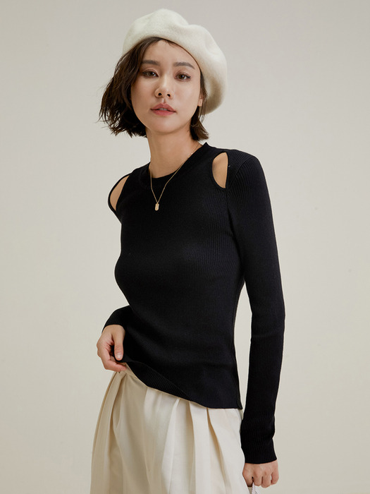 LS_Shoulder outcrop slim knit top