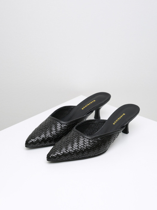 JANE POINT MULE_ MESH BLACK