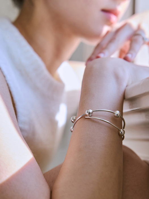 quinetet ball cuff bracelet