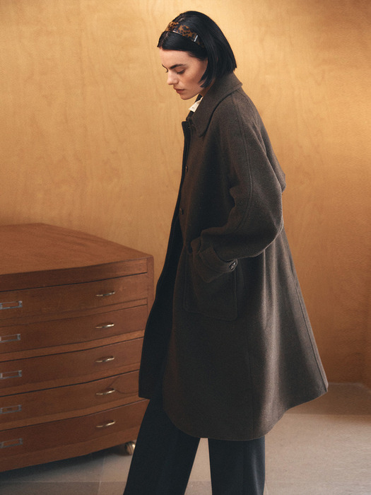 Cashmere Balmacaan Coat