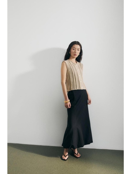 버튼 프런트 스웨터 베스트 베이지 1287380002