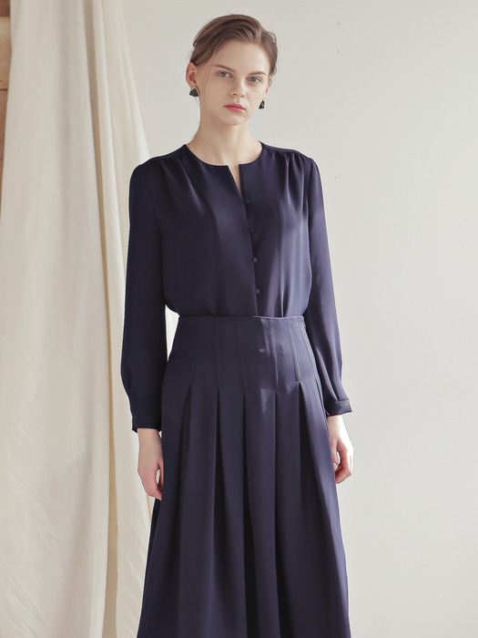 ROUND COLLAR BLOUSE+TUCKED A-LINE SKIRT SET (NAVY)