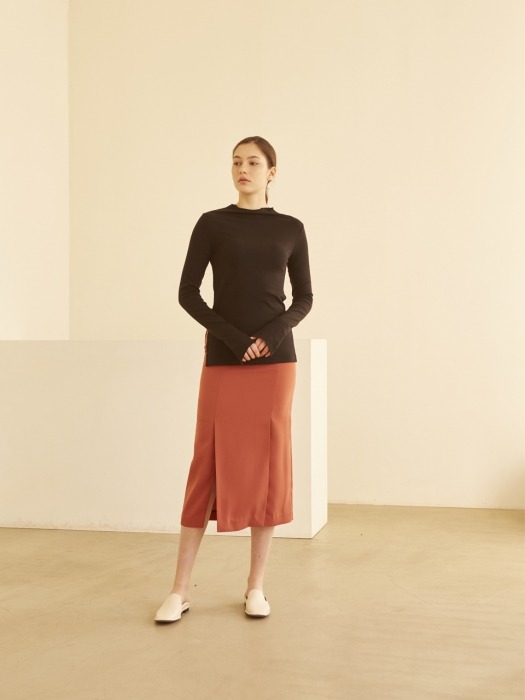 19SS FOUR VENTED SKIRT CALM RED