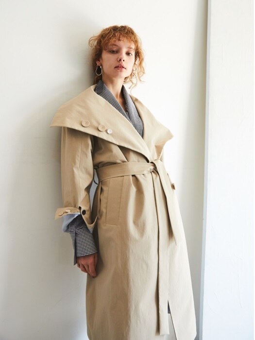 WIDE COLLAR TRENCH COAT / 와이드 카라 트렌치 코트