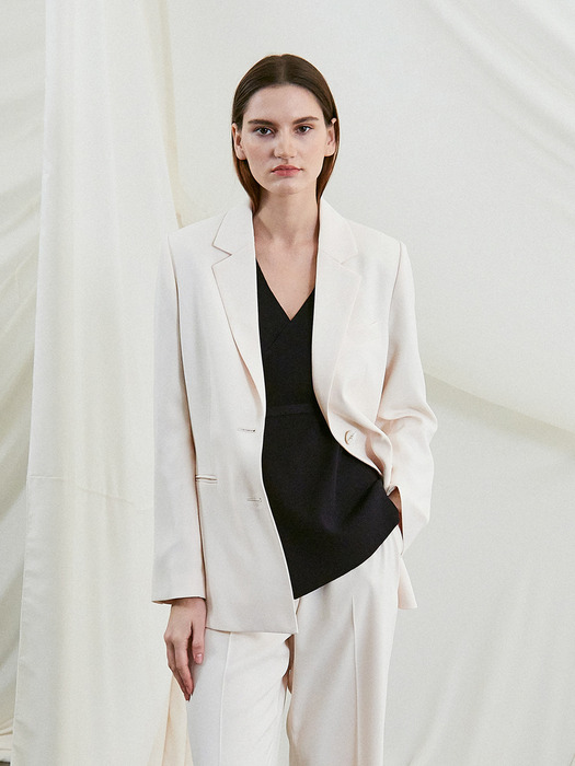 classic two button jacket (ivory)
