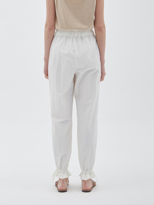 STRING POINT JOGGER PANTS_IVORY