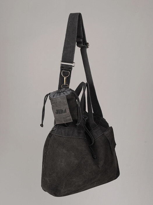 PIG DYED CANVAS TOTE CROSS BAG (CHARCOAL)