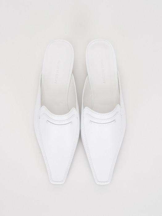 Pointed Toe Mule (White)