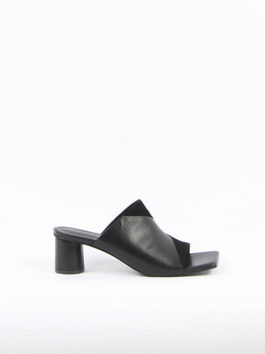 Ari Sandals Leather Black