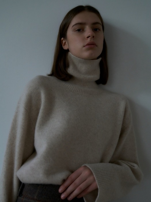 Turtle-neck Remington Wool Pull-over _ oatmeal   