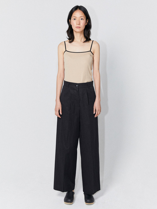 HIGH WAISTED WIDE LEG PANTS IN BLACK