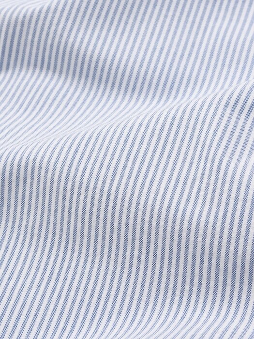 C 로고 옥스포드 스트라이프 하프 셔츠 라이트 블루