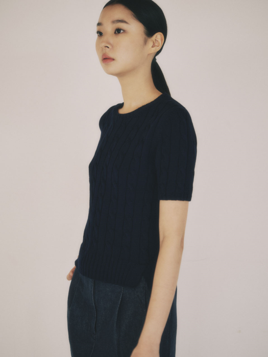 DARK NAVY GIZA COTTON CABLE KNIT TOP