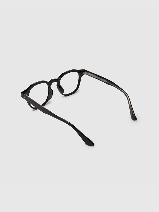 DILLAC black