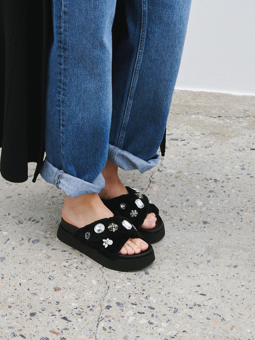 Lapeer Embellished Shearling Slides in Black Fur