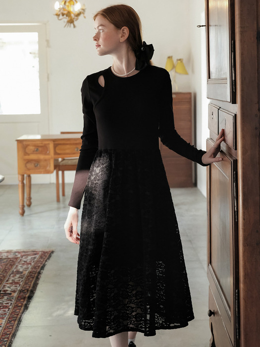 Cest_Winter lace splicing dress_BLACK