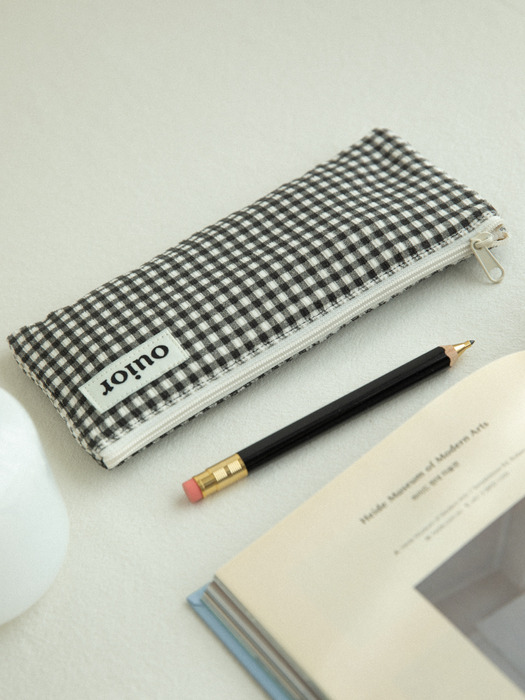 ouior flat pencil case - corduroy black check(topside zipper)