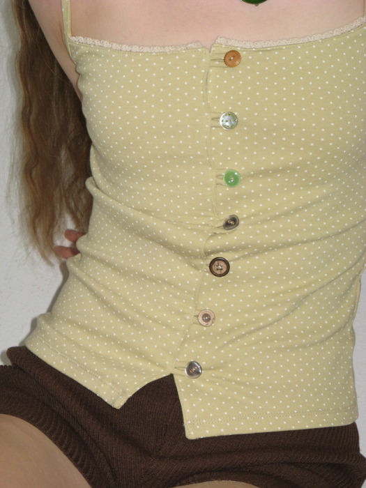 Amelia Buttons Top BUTTER