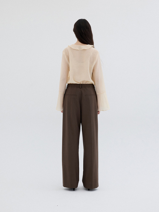 TEXTURED FRILL BLOUSE_LIGHT BEIGE