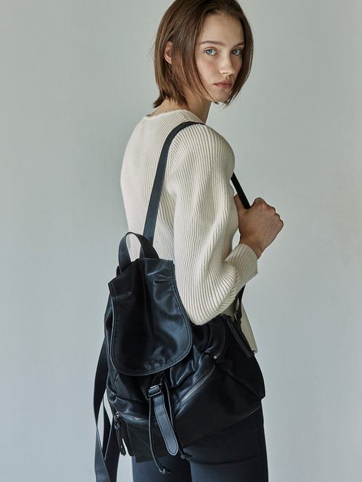 Smooth Back Pack_Black