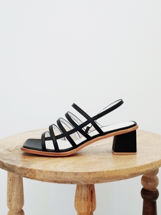 Square mama sandals Black