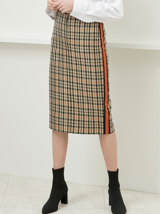 side color block skirt Check