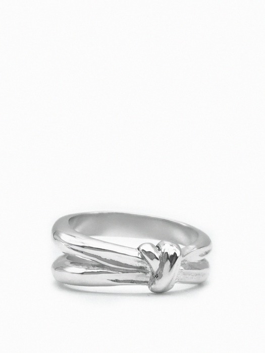 Knot Double Ring