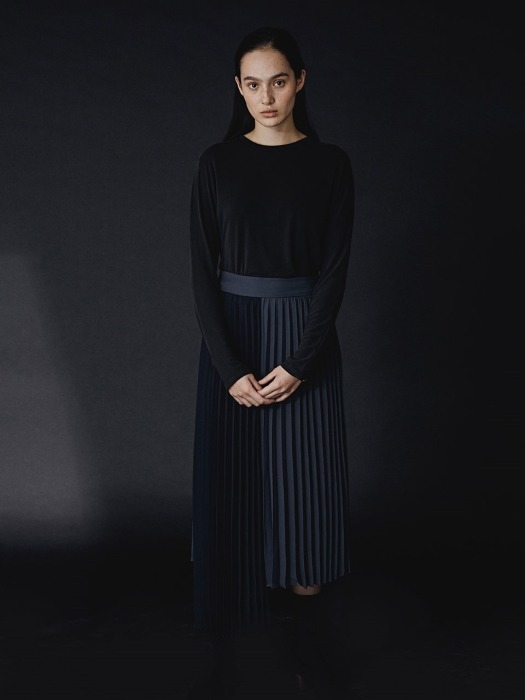 CHARCOAL/NAVY TATE PLEATED SKIRT