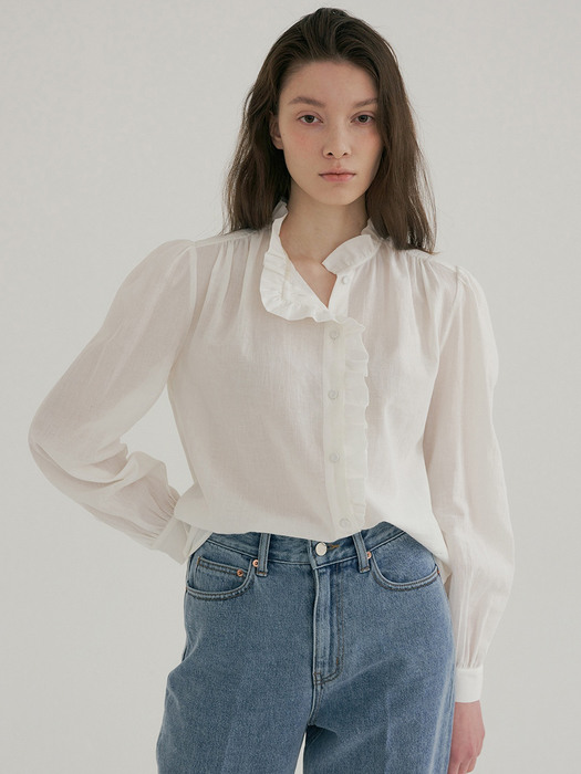 ruffle blouse (white)