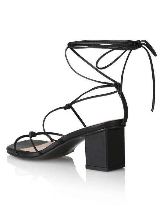 Y.01 Jane candy lace-up sandals / YY20S-S49 Black