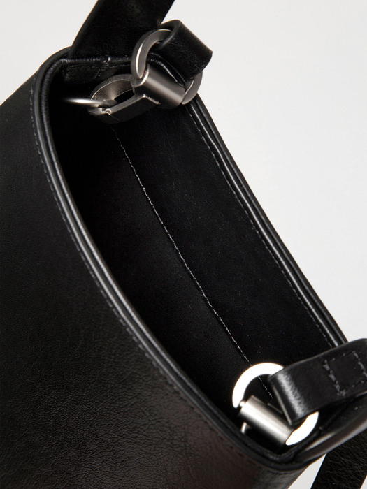 20FW MINI CURVE BAG - BLACK