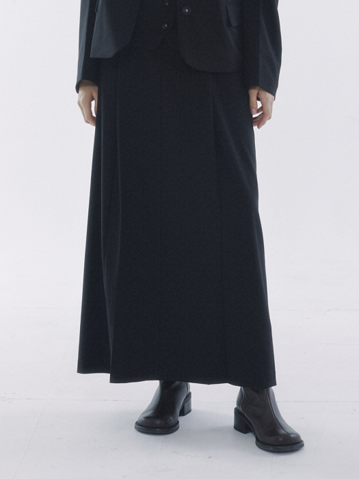Tuck Pleats Long Skirt Black