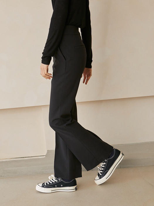 Carine Stretch A-line Pants_Black