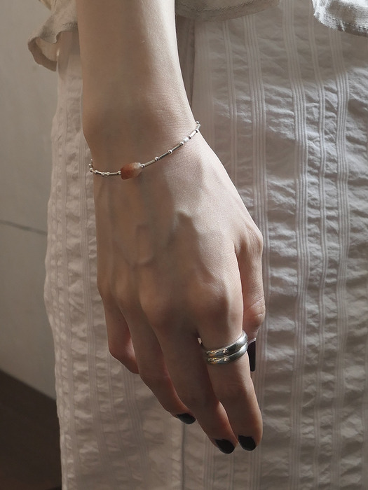 Essential 15 Sunstone bracelet