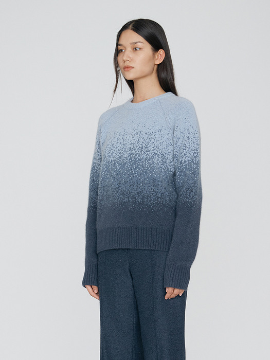 GRADATION JACQUARD PULLOVER - INDIGO DENIM