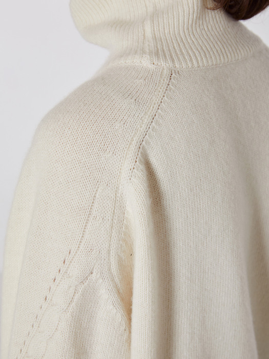 TOF CABLE LINE CASHMERE TURTLENECK KNIT IVORY