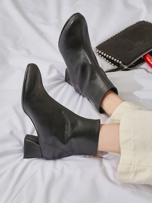 1237 Anett Ankle Boots-3color