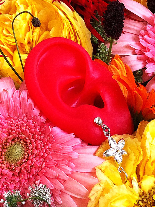 Garden flower earring