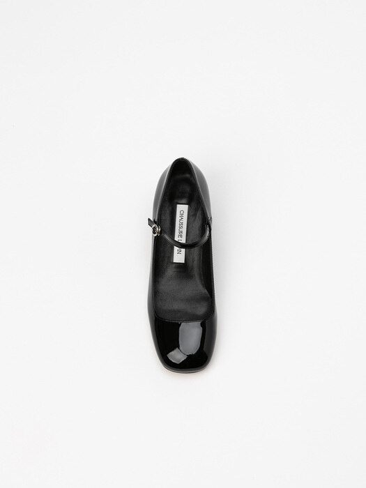 Pizzicato Pumps in Black Patent