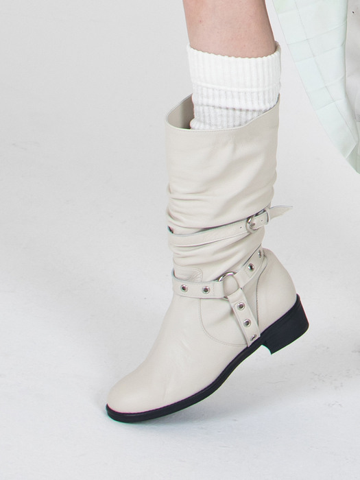 Slouchy Rider Boots (Ivory)