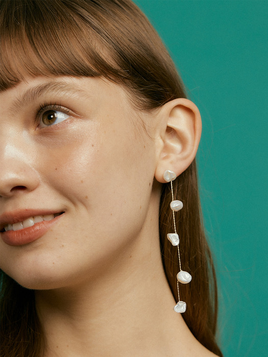 Natural pearl drop Earring