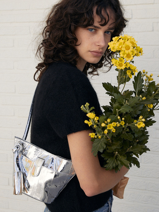 Petal mini shoulder bag (silver)