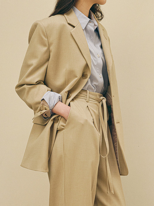 Belted Jacket (beige)