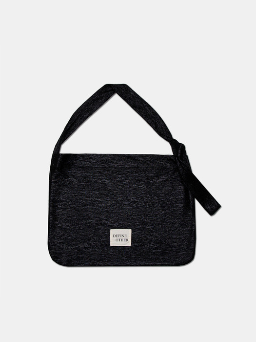 이고백(IGO BAG)_Wrinkle Large Hobo Bag_Black