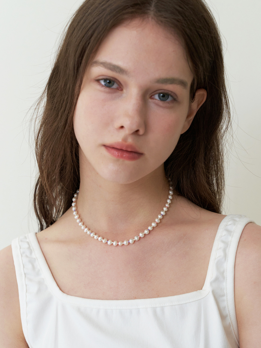 sweety fresh-water pearl necklace