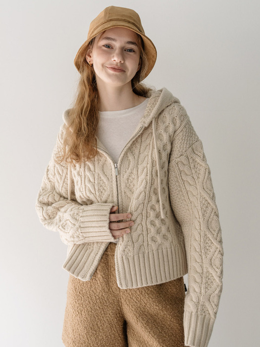 Cable two way knit zipup cardigan - beige